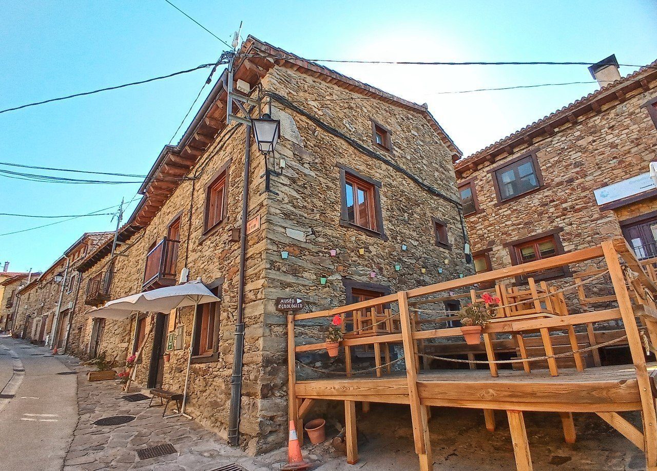 La Hiruela 5 Pueblos Para Conocer la Sierra del Rincón