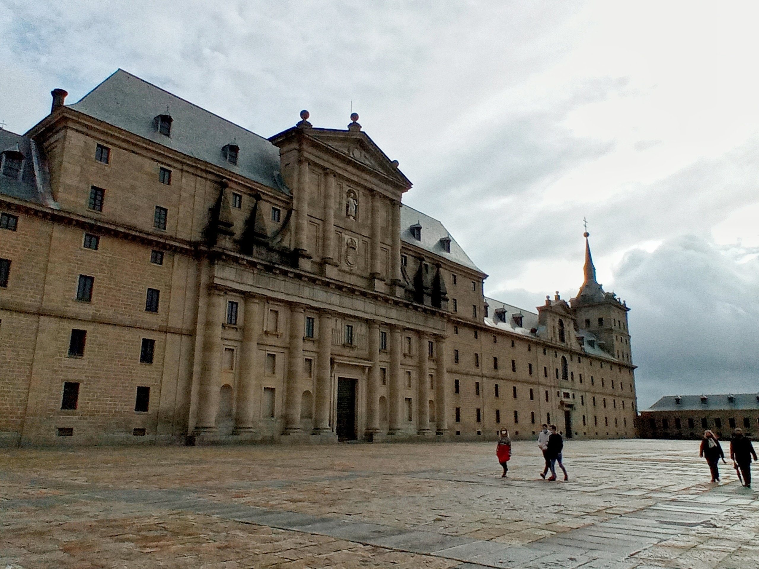 Todo lo que esperas y lo que no de El Escorial y alrededores