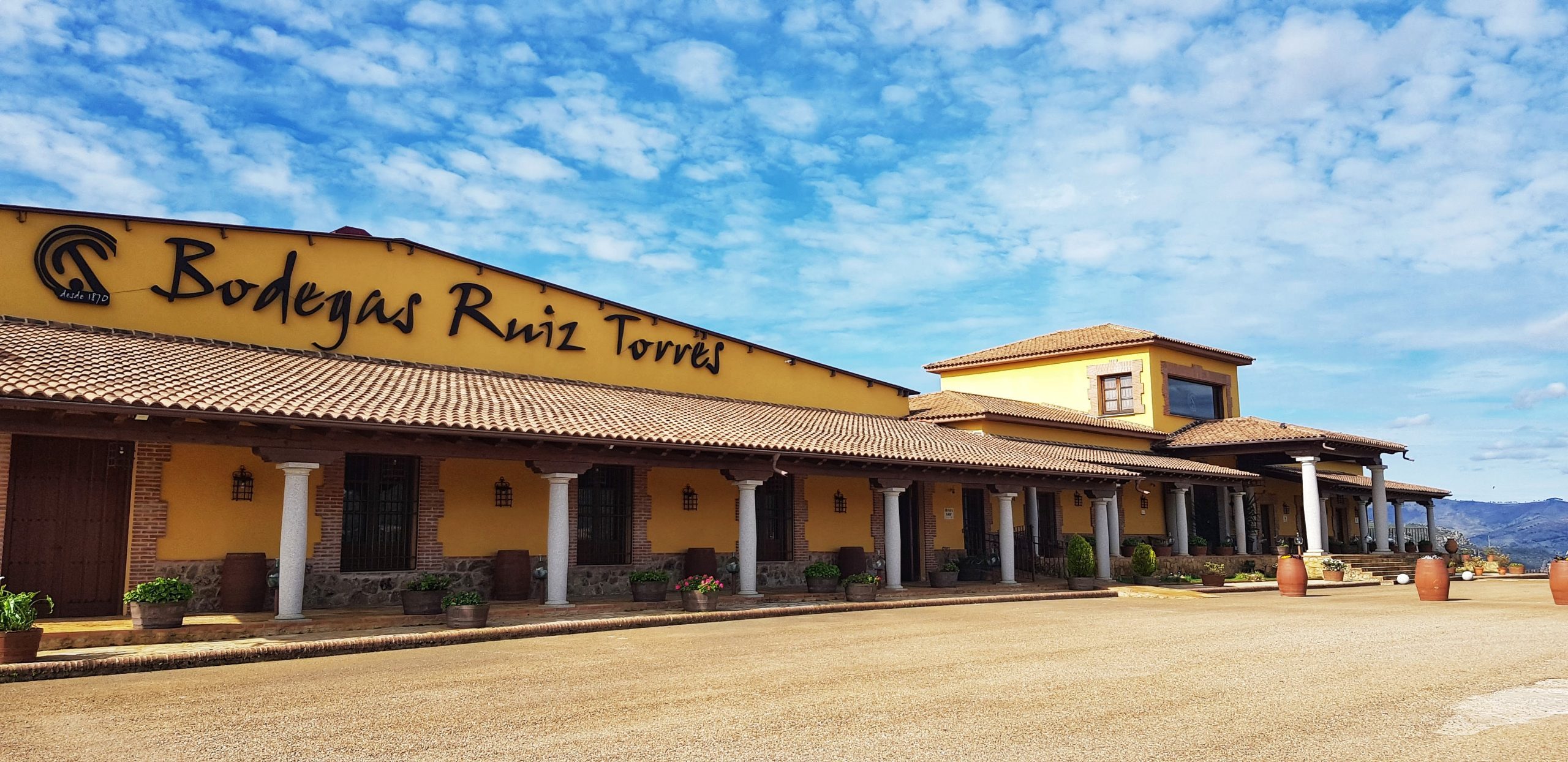 ¿Enoturismo en Extremadura? ¡¡Sí!! Y te lo enseñamos en Bodegas Ruiz Torres