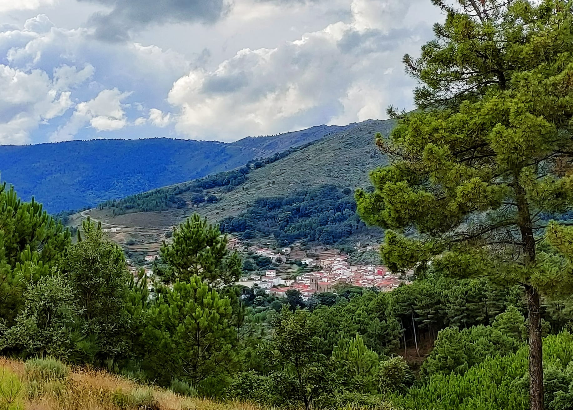 Torre de Don Miguel y Gata: 2 pueblos de la Sierra de Gata que todavía no han saltado a la fama