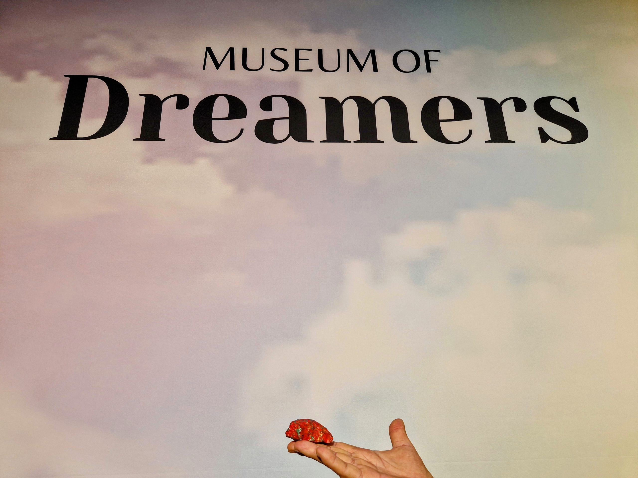 La Piedra Viajera en Museum of Dreamers Museum of Dreamers, la experiencia más instagrameable llega a Madrid. ¿Te lo vas a perder?