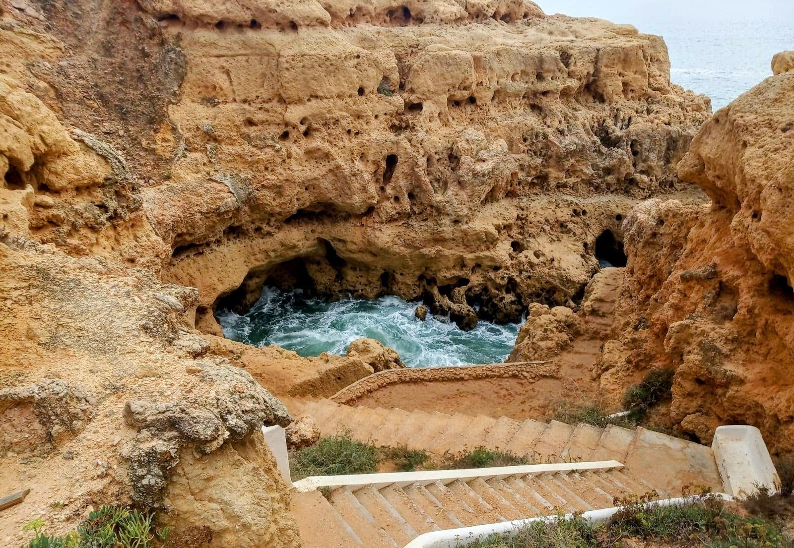 Algar Seco: La maravilla natural del Algarve que todavía no conoces