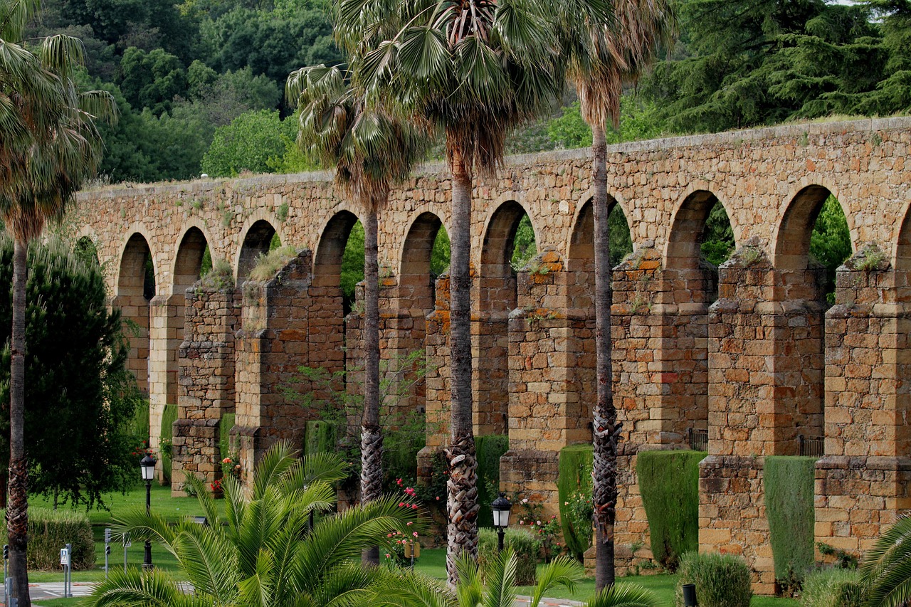 aquaduct-2529261_1280