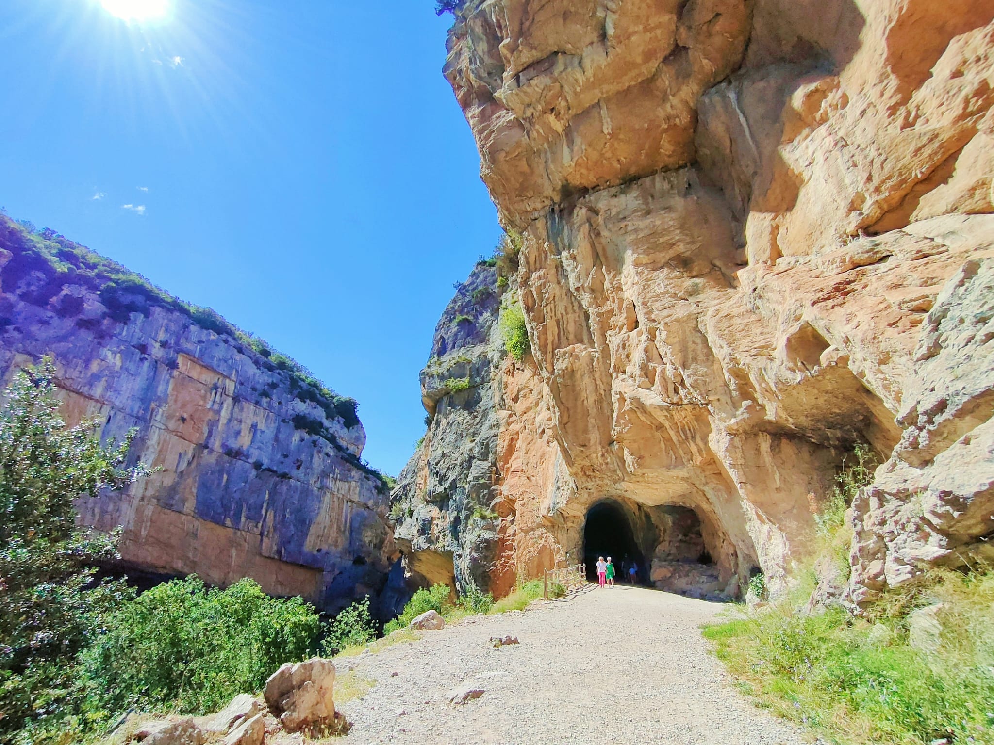 La Foz de Lumbier. La ruta fácil (y espectacular) que te robará el corazón