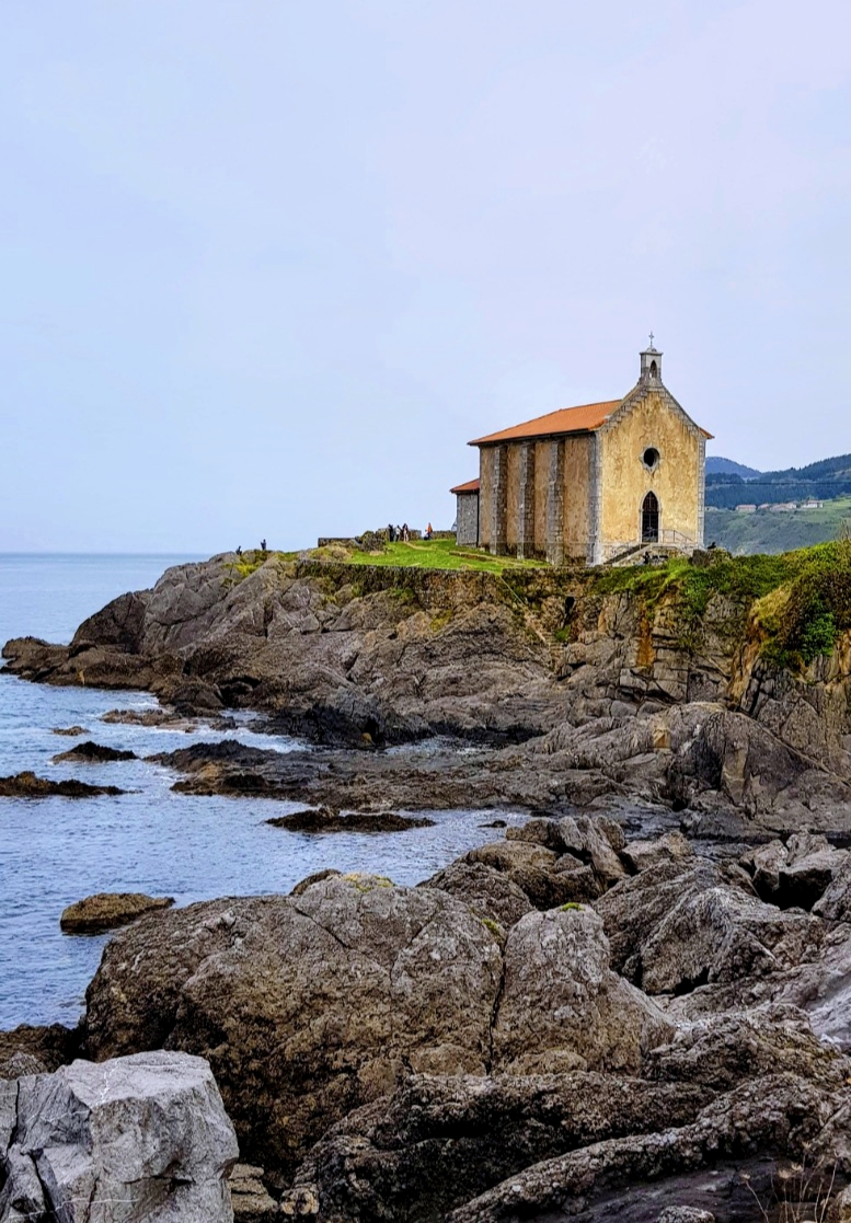 Urdaibai - iglesia urdaibai