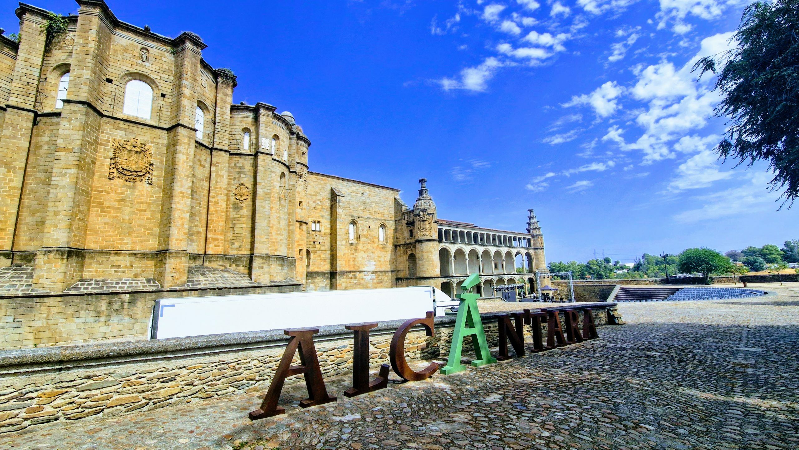 Alcántara