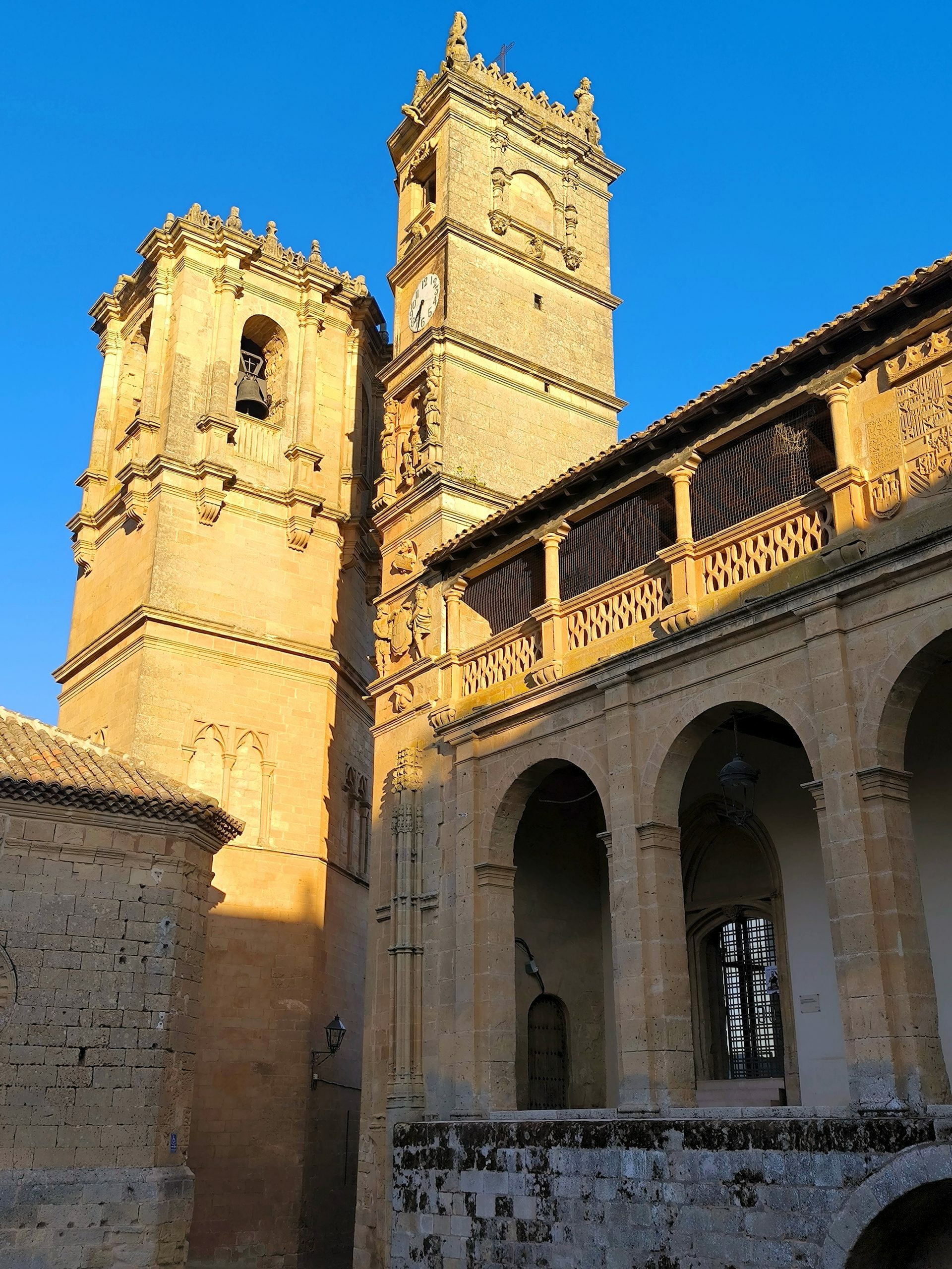 Alcaraz Torres Plaza Mayor